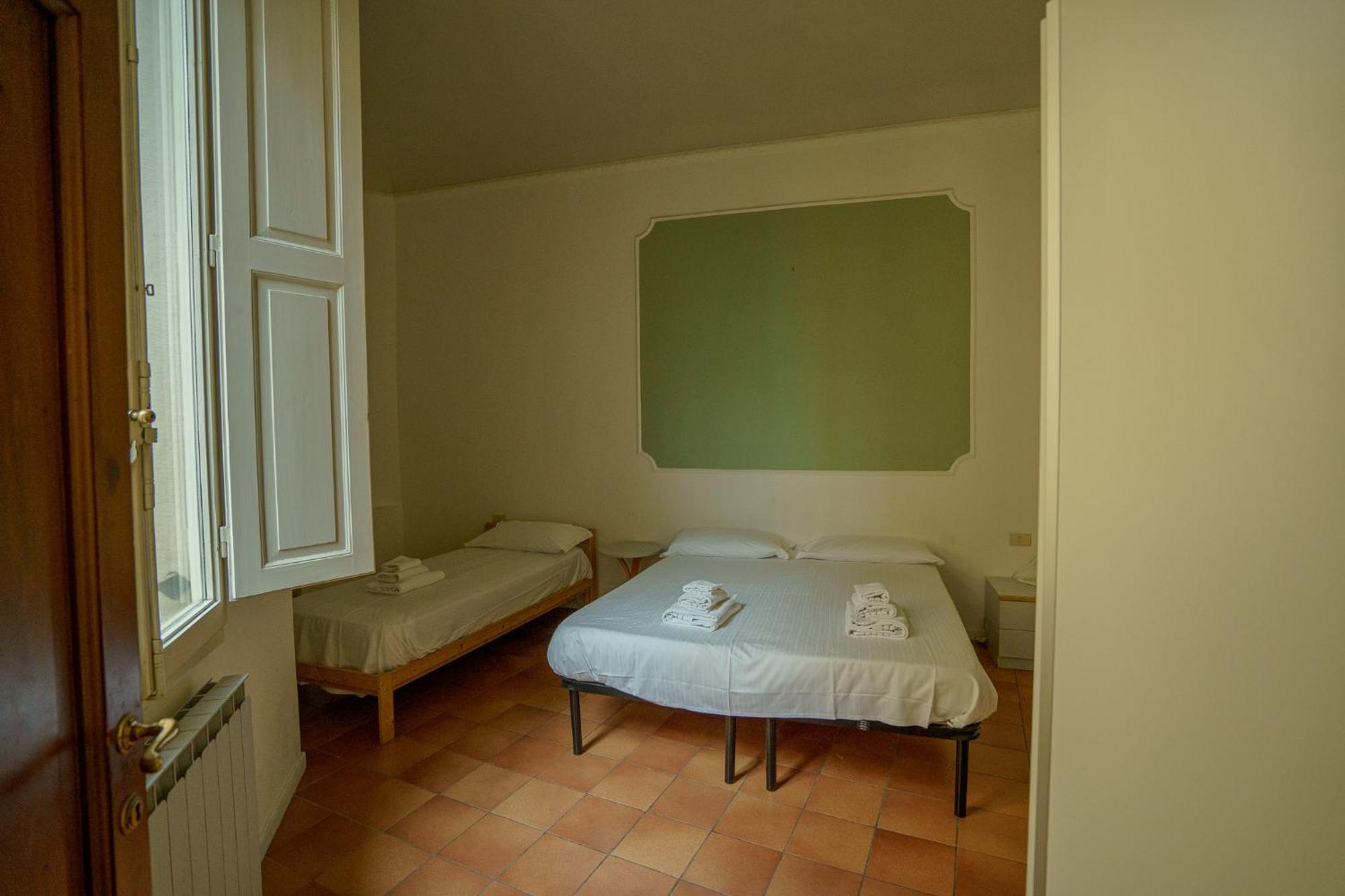 Tranquil Suite Near Museums And Train Station ฟลอเรนซ์ ภายนอก รูปภาพ